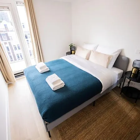 Grandly 3 Bedroom Serviced 83m2 -nb306g- Feriehus Rotterdam